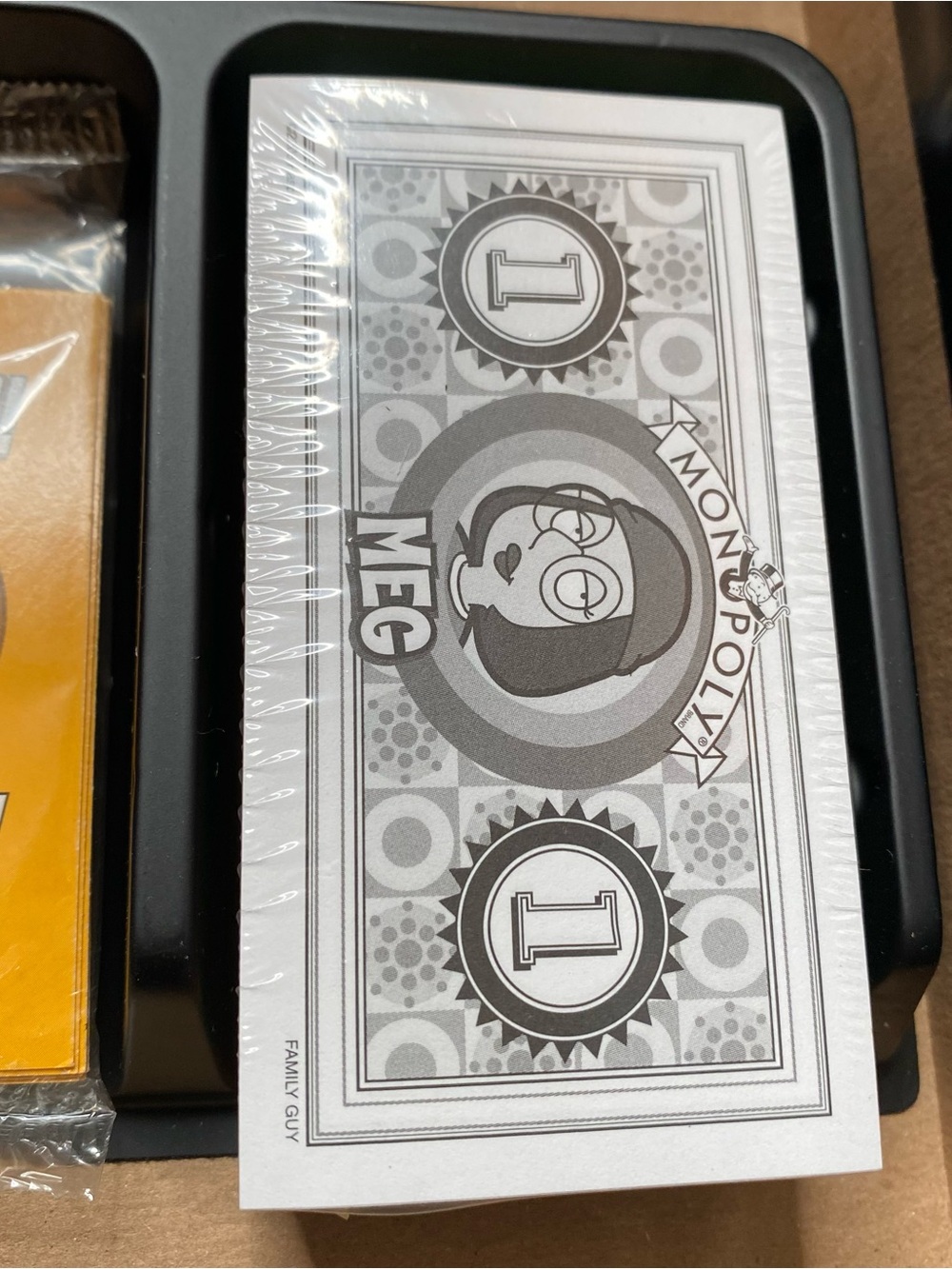 Monopoly Collector's Edition Board Game - Monopoly Logo - Picture 7 of 16